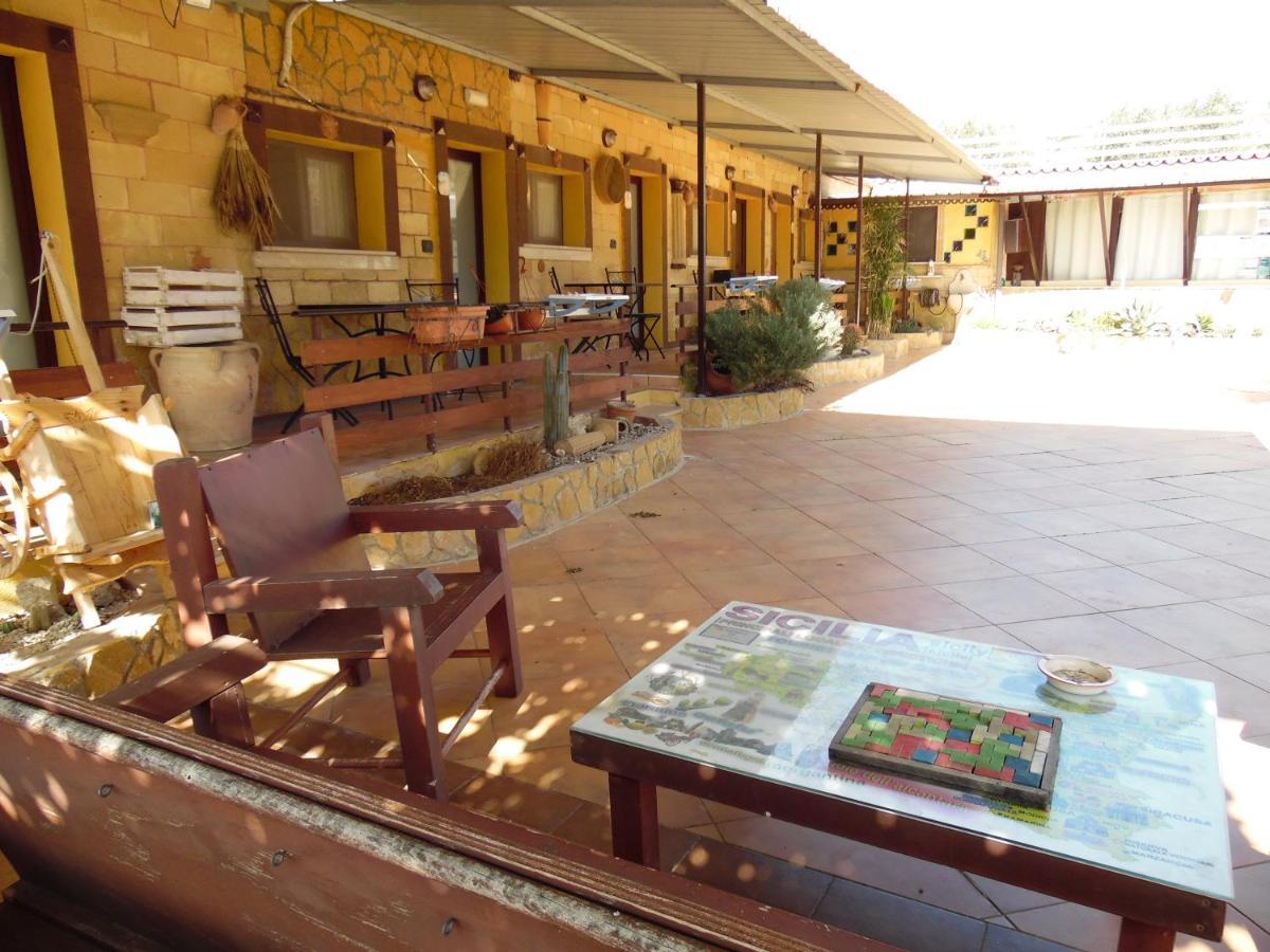B&B Magna Grecia อากริเจนโต ภายนอก รูปภาพ